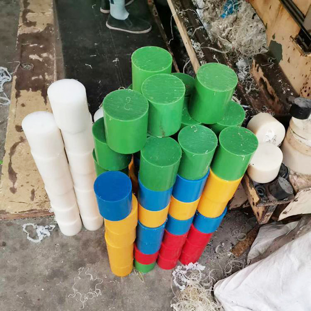 Extrusion High Density Red White Black Green Blue Color HDPE Polyethylene Rod China Manufacturer