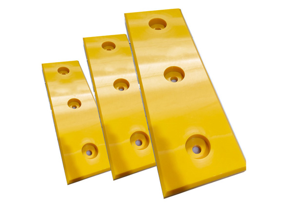 China Nylon Yellow UHMW PE dock bumper product