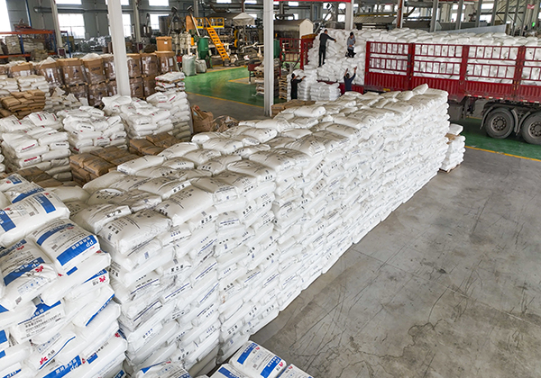 PP and PE raw materials are in sufficient supply