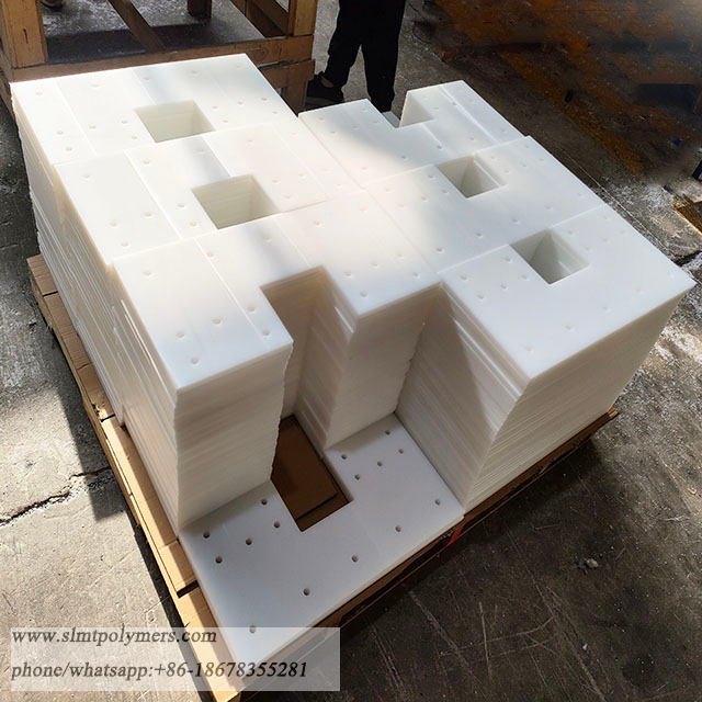 White Color Plastic UHMWPE Drag Conveyor Flight Paddle
