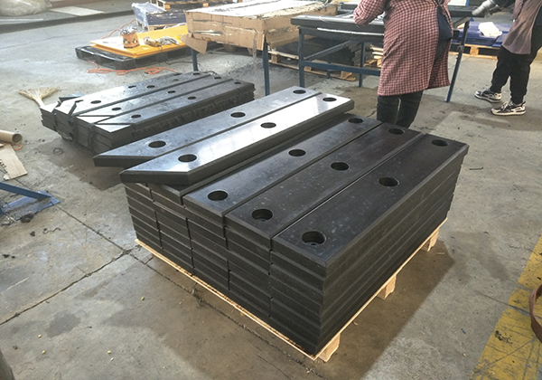 Uhmw pe sliding fender face pad uhmwpe panel marine pad